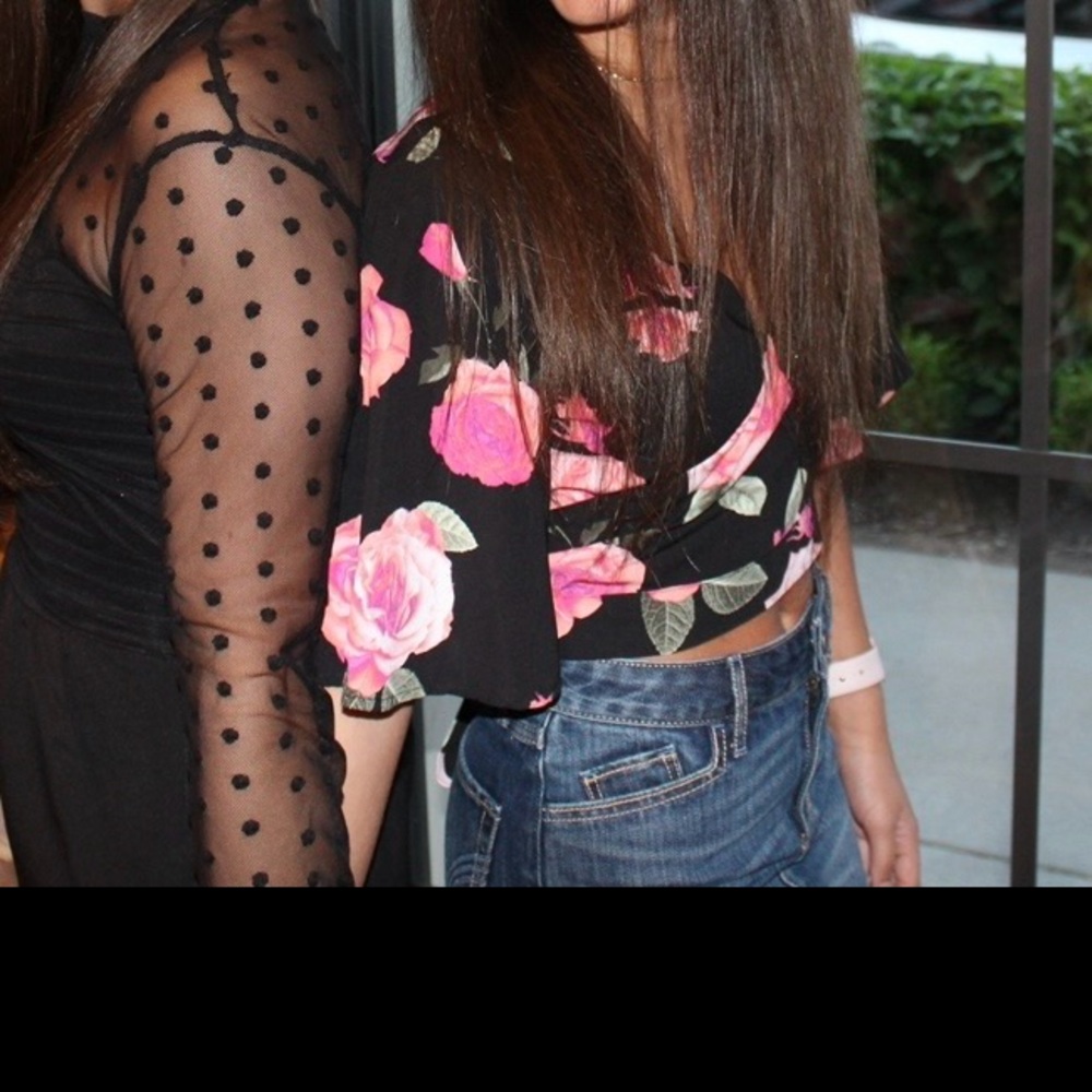 Gianni Bini Black and Pink Floral Crop Top